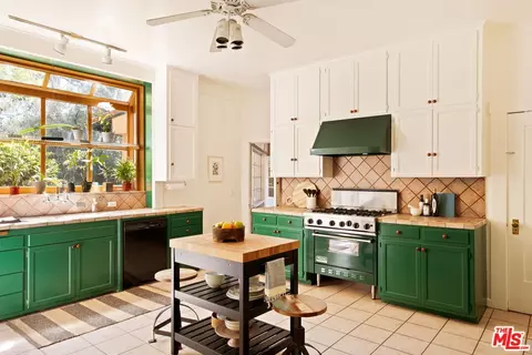 Kitchen - 1205 Arden Rd, Pasadena, CA 91106 photo 1 of 3