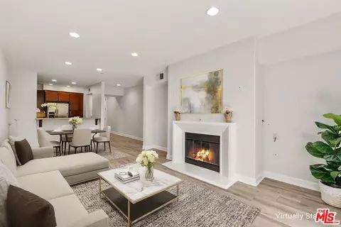 14412 Killion St #205, Sherman Oaks, CA 91401