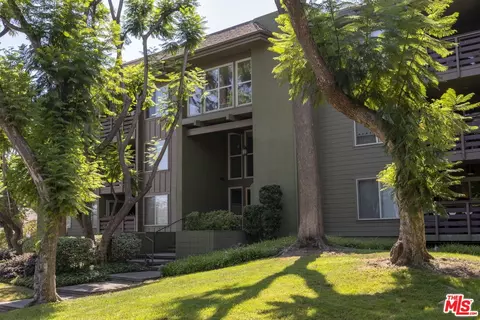 1720 Mission St #5, South Pasadena, CA 91030