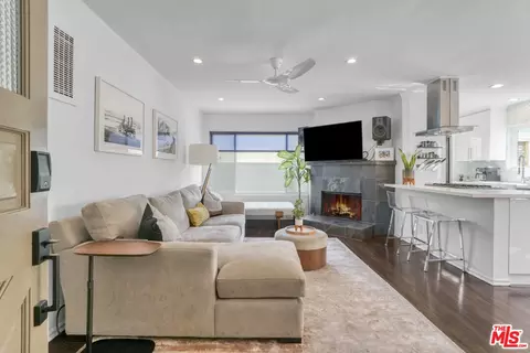 1315 Stanford St #7, Santa Monica, CA 90404
