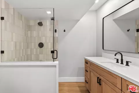 Bath - 5001 E Atherton St #203, Long Beach, CA 90815 photo 1 of 3