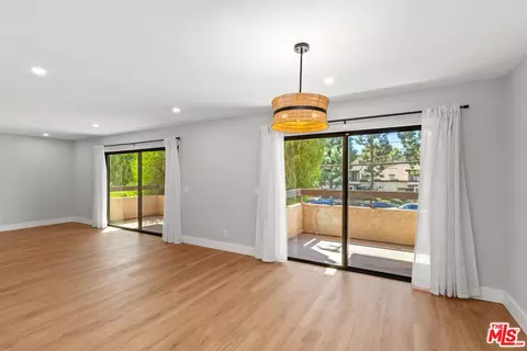 Living - 5001 E Atherton St #203, Long Beach, CA 90815 photo 2 of 9