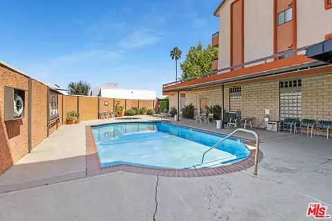 Exterior - 5001 E Atherton St #203, Long Beach, CA 90815 photo 7 of 8