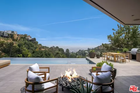 1849 Rising Glen Rd, Los Angeles, CA 90069