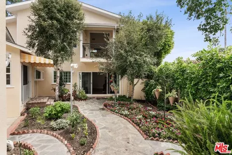 2229 Stradella Rd, Los Angeles, CA 90077