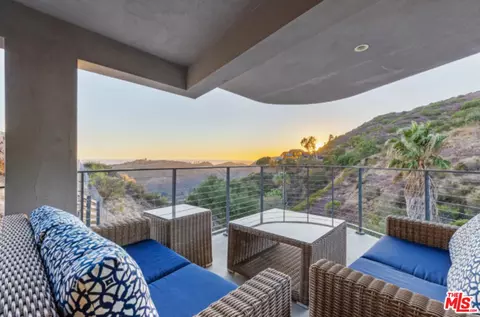 Exterior - 3004 Sequit Dr, Malibu, CA 90265 photo 8 of 9