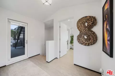 Entry Way - 3004 Sequit Dr, Malibu, CA 90265 photo 4 of 4