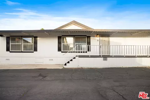 8250 Lankershim Blvd #33, North Hollywood, CA 91605