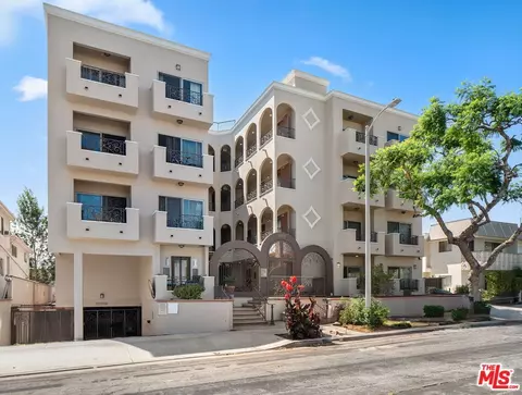 1629 Armacost Ave #101, Los Angeles, CA 90025