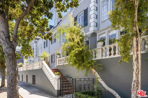 3350 James M Wood Blvd #8, Los Angeles, CA 90006