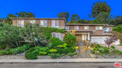 13481 Bayliss Rd, Los Angeles, CA 90049