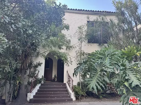 1531 Silver Lake Blvd, Los Angeles, CA 90026