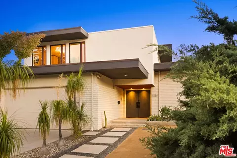 5284 Los Diegos Way, Los Angeles, CA 90027