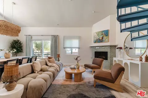 131 Galleon St #2, Marina Del Rey, CA 90292