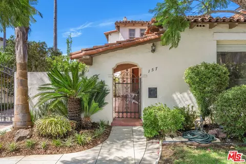 157 S Fuller Ave, Los Angeles, CA 90036