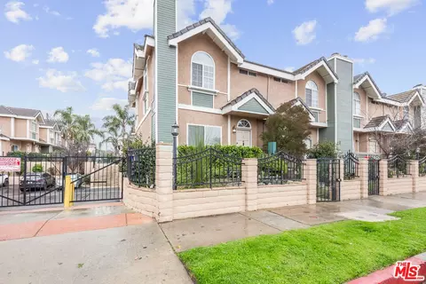 8958 Burnet Ave #A1, North Hills, CA 91343