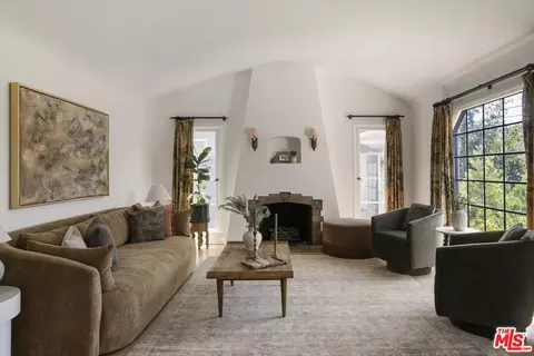 726 Milo Ter, Los Angeles, CA 90042