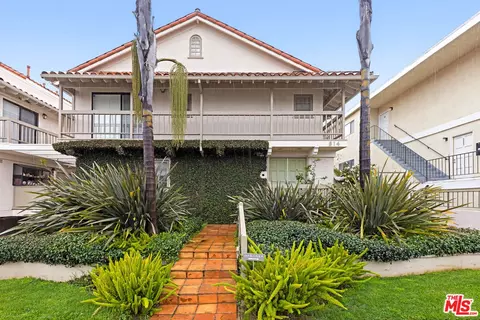 814 18th St #F, Santa Monica, CA 90403