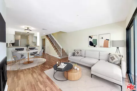 1054 Seco St #206, Pasadena, CA 91103