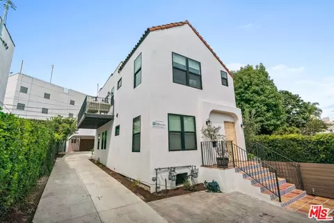8587 Rugby Dr, West Hollywood, CA 90069