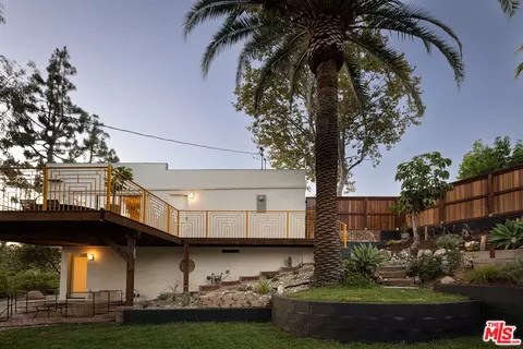 1333 E Palmer Ave, Glendale, CA 91205 photo 4