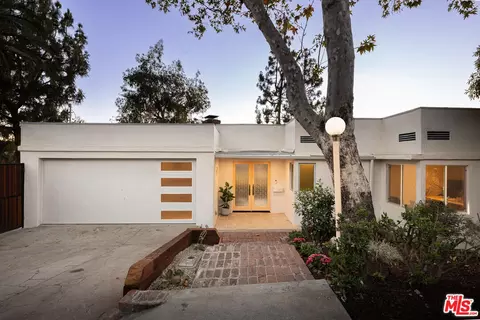 1333 E Palmer Ave, Glendale, CA 91205 photo 3