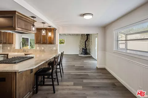 2875 Munson St, Camarillo, CA 93010 photo 11
