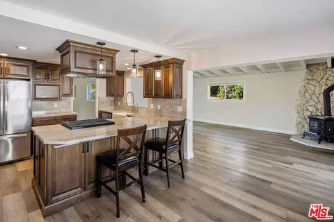 2875 Munson St, Camarillo, CA 93010 photo 12