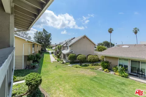 3500 W Manchester Blvd #30, Inglewood, CA 90305