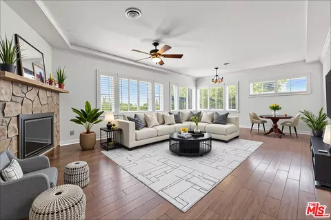 2401 Robalo Ave, San Pedro, CA 90732