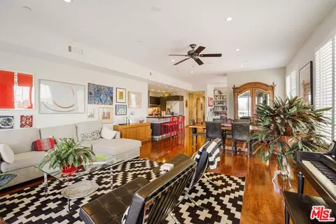 10930 National Blvd #301, Los Angeles, CA 90064