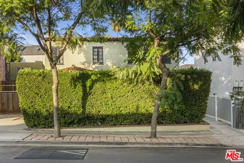 836 Hilldale Ave, West Hollywood, CA 90069