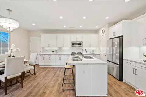 119 Excursion, Irvine, CA 92618 photo 9