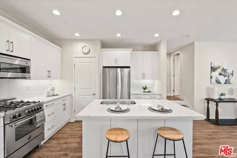119 Excursion, Irvine, CA 92618 photo 10