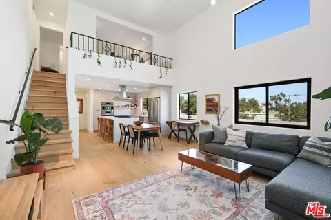 3968 Inglewood Blvd #2, Los Angeles, CA 90066