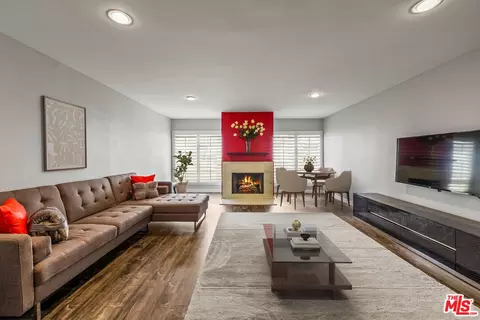 14506 Benefit St #103, Sherman Oaks, CA 91403