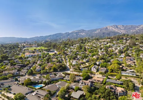 View/Area - 515 E Islay St #D, Santa Barbara, CA 93101 photo 4 of 4