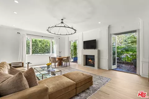 10128 Empyrean Way #102, Los Angeles, CA 90067