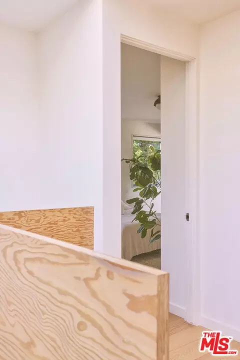 906 Superba Ave, Venice, CA 90291 photo 32