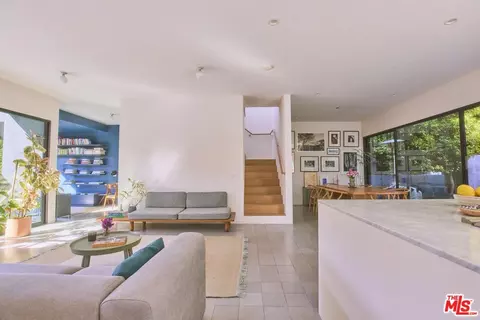 906 Superba Ave, Venice, CA 90291 photo 4
