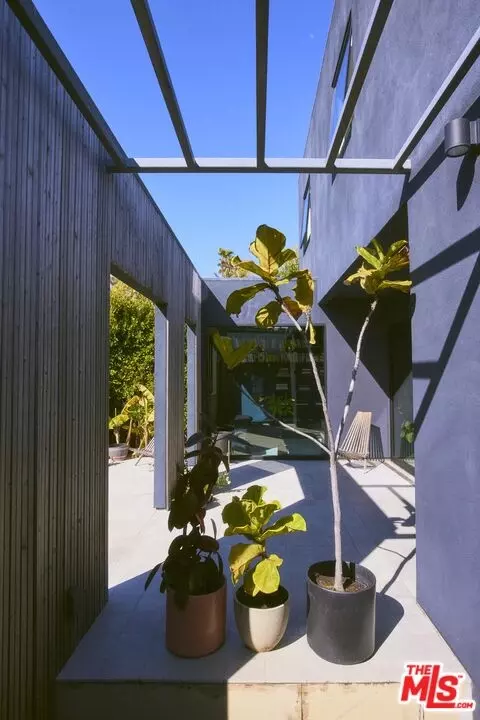 906 Superba Ave, Venice, CA 90291 photo 7