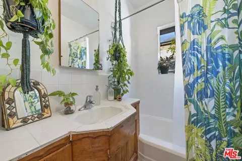 6327 Blanchard Canyon Rd, Tujunga, CA 91042 photo 19
