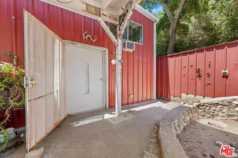 6327 Blanchard Canyon Rd, Tujunga, CA 91042 photo 34