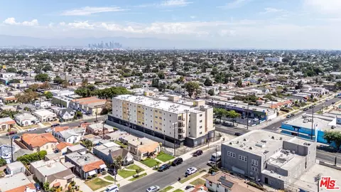 6901 S Western Ave, Los Angeles, CA 90047