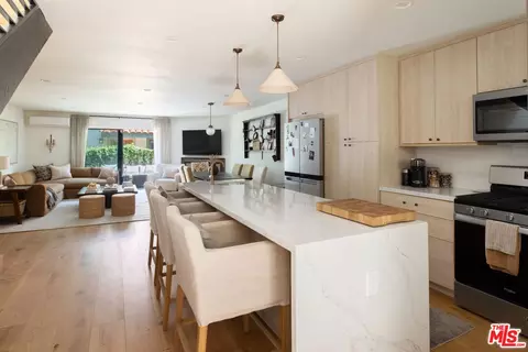 1234 12th St #5, Santa Monica, CA 90401