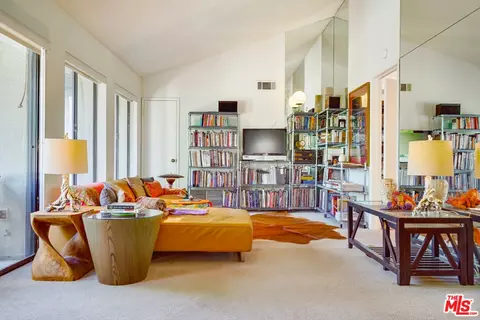 351 N Hermosa Dr #2B2, Palm Springs, CA 92262