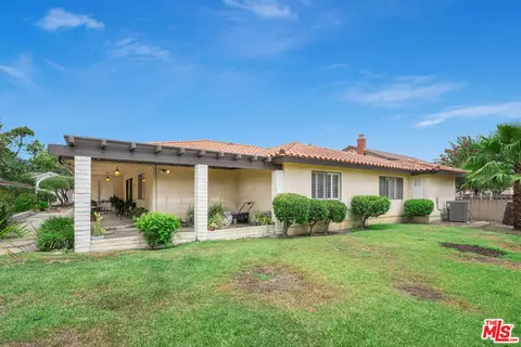 Exterior - 882 W 17th St, Upland, CA 91784 photo 5 of 5