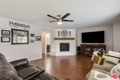 14334 Quail Ct, Fontana, CA 92336 photo 9