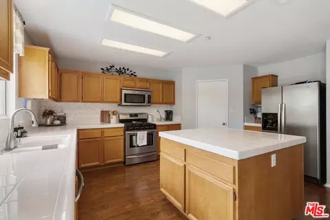 14334 Quail Ct, Fontana, CA 92336 photo 20