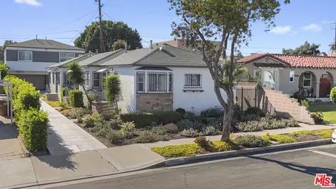 10317 S Denker Ave, Los Angeles, CA 90047